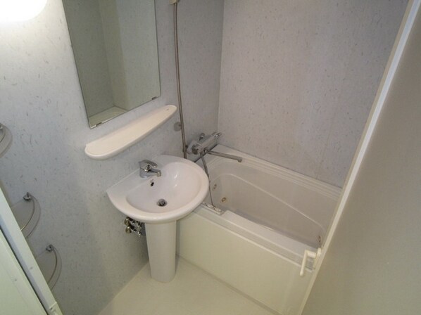 アムス門前仲町富岡の物件内観写真